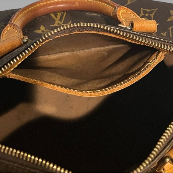 Louis Vuitton Vintage Speedy 25 Monogram Canvas Satchel with COA - Picture 14 of 17